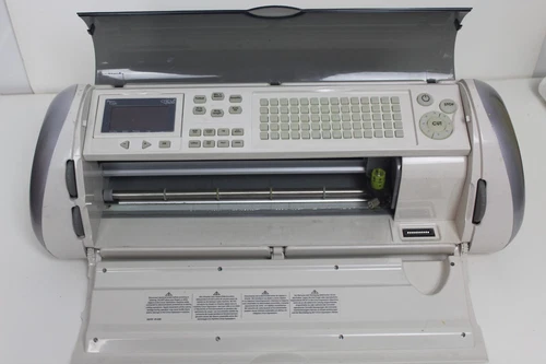 Cricut Expression CREX001 Personal Electric Cutter 24" with Cord Provo Craft - Picture 1 of 4