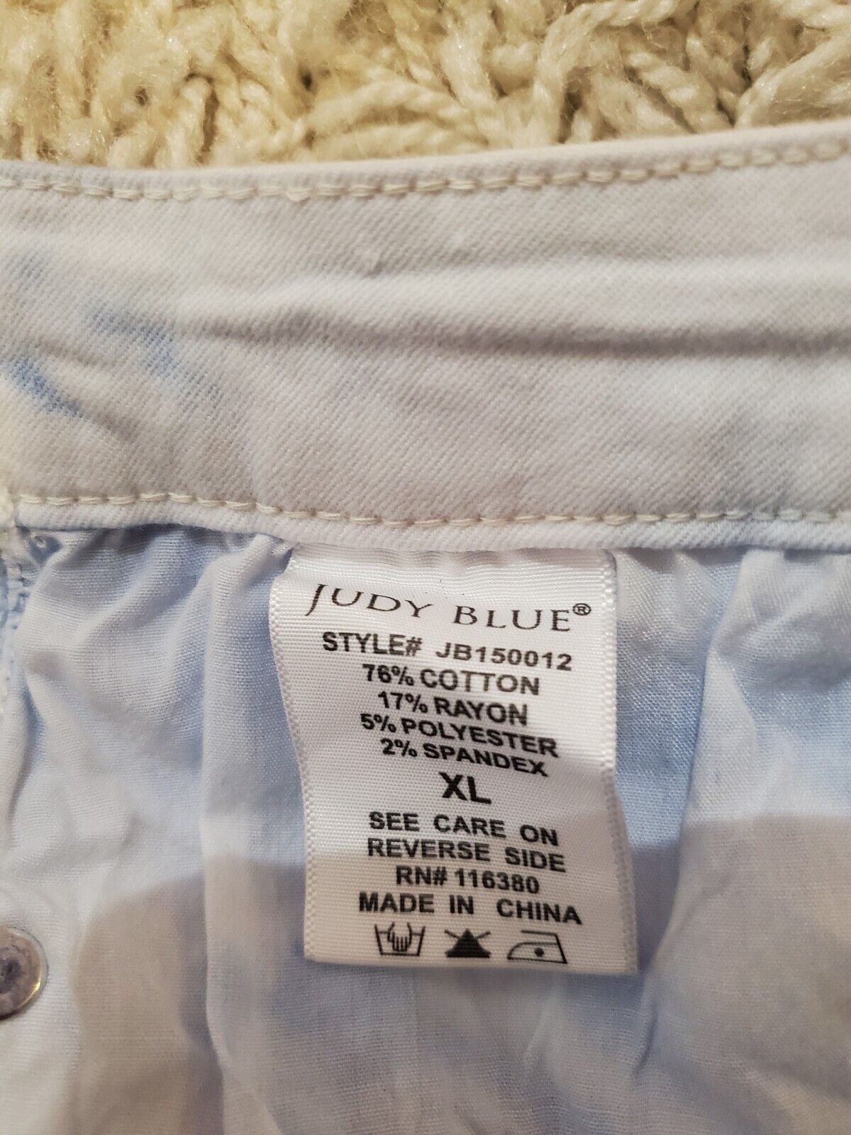 Judy Blue Women's Blue And White Tie Dye Shorts M… - image 6