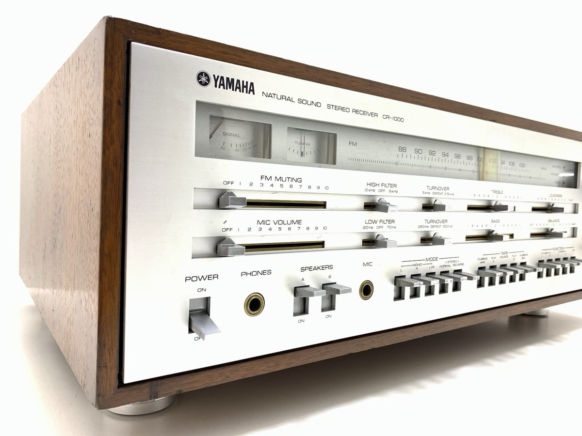YAMAHA CR-1000 FM Stereo Receiver 70+70W RMS Vintage 1974