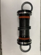 Race Face Cinch BSA Threaded Bottom Bracket Black, 68/73mm 30mm spindle