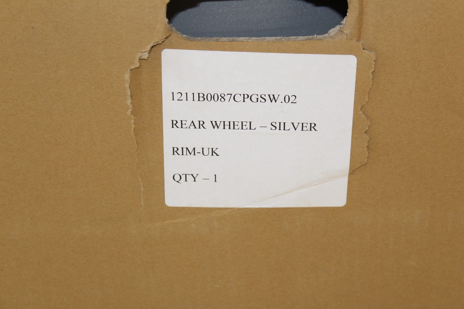 McLaren 12C Rear Wheel Silver P/N 1211B0087CPGSW02