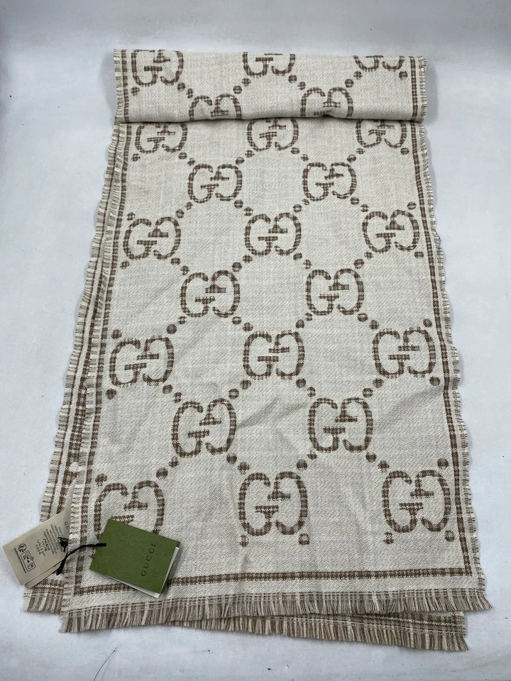 Gucci Mujer Beige GG Monograma Flecos Bufanda Accesorios Ropa Talla Única Italia Foto 3 de 4