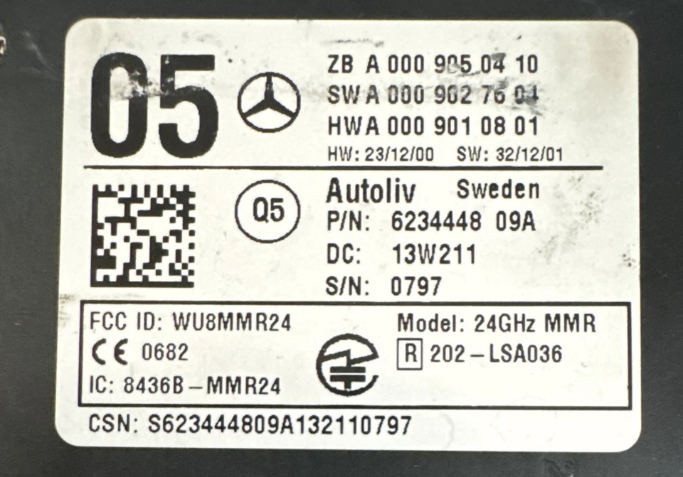 2012 - 2016 Mercedes-Benz E 350 слепых зон радар датчик 000-905-04-10 OEM K0170 - Изображение 3 из 4