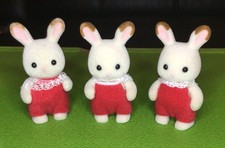 Sylvania Families Figures : Three Baby Chocolate Rabbit Family Figures