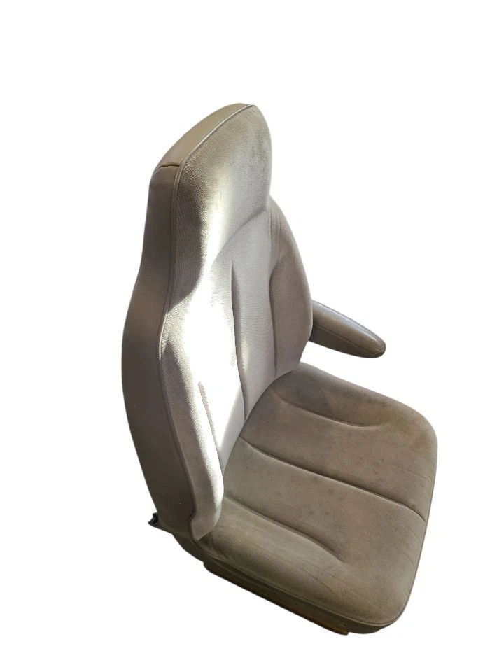 CARAVAN 1995 Front Seat 642086 Foto 3 de 4