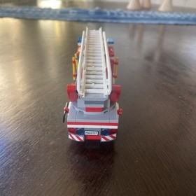 LEGO City #60107: Ladder Fire Truck ONLY | Sold As Pictured | Free Shipping!!!