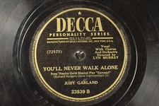 Judy Garland - 78 RPM Decca - You'll Never Walk Alone Lot Of 2 L30