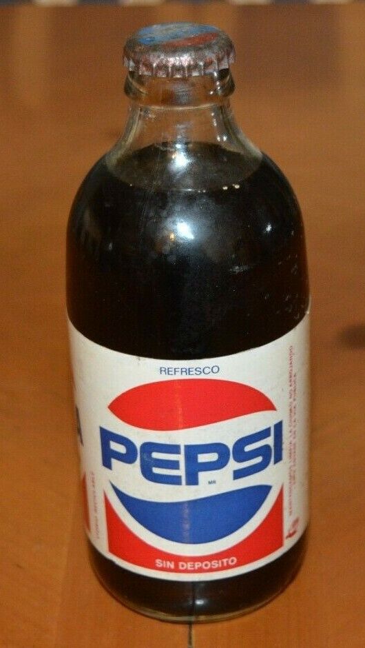 VINTAGE PEPSI COLA FROM MEXICO THE 1980'S NEW STILL FULL FAT VINTAGE PEPSI COLA FROM MEXICO THE 1980'S NEW STILL FULL FAT