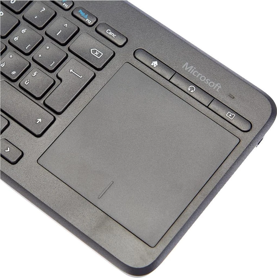 Microsoft Wireless All In One Media Keyboard with Touchpad Italian QWERTY Layout - Image 3 of 4