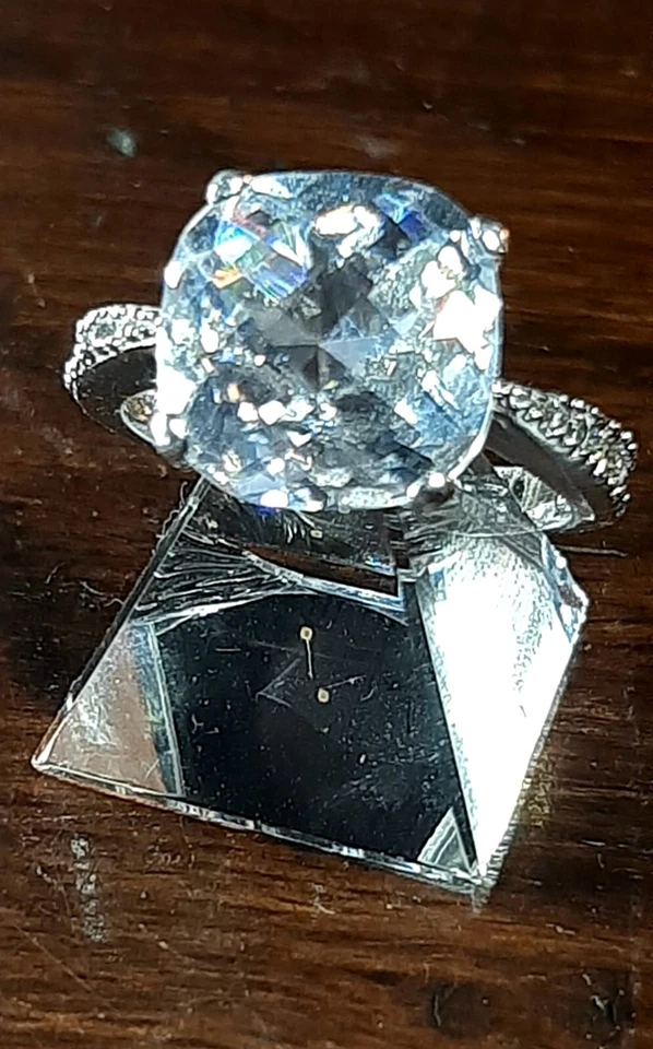 Anello Argento Con Zaffiri Bianchi Vintage - Immagine 4 di 4