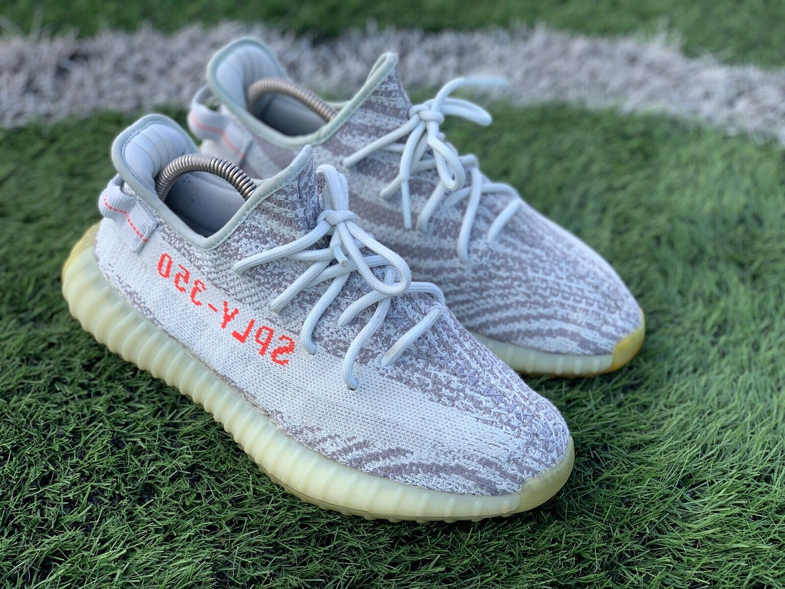 YEEZY BOOST 350 V2 BLUE TINT 24cm