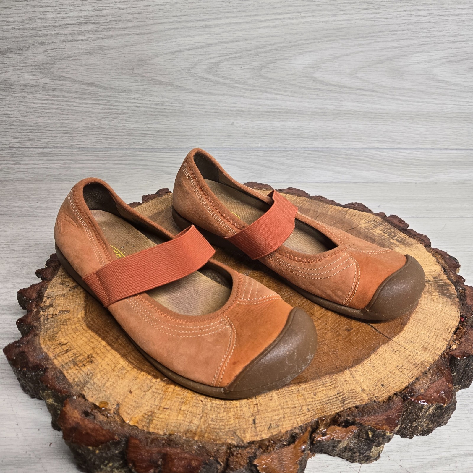 Scarpe Keen arancione slip on cerchio e loop Mary Janes adulto donna taglia 9