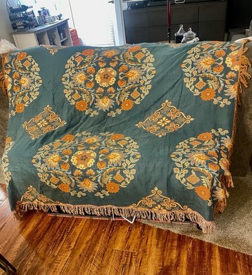 Bohemian Reversible Jacquard Medallion Throw Blanket 63 X52 Inches
