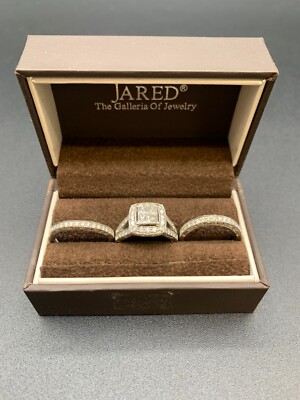 Jared 14K Princess Invisible Set Cluster Diamond Bridal Set