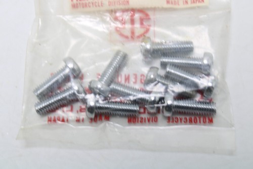 Kawasaki Screw Pan Head 6X18 220E0618 Pack of 10 - Picture 3 of 3