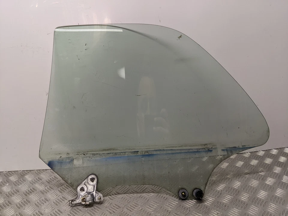 SUBARU IMPREZA TURBO 2000 AWD 4 PUERTAS BERLINA 1998 VENTANA PUERTA (LADO CONDUCTOR TRASERO) Foto 3 de 3