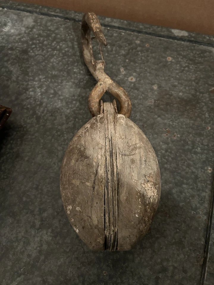 Ancienne Poulie Vieux Gréement Bateaux  - Photo 2/4