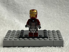 LEGO Marvel Iron Man Mark 47 Minifigure
