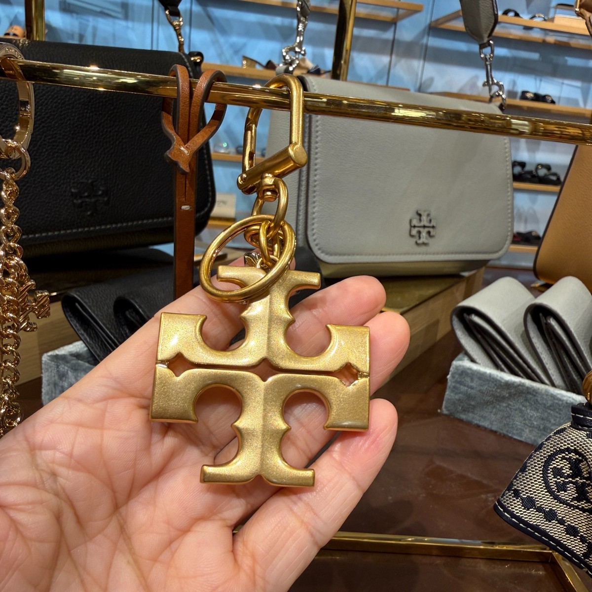Tory Burch KIRA PAVÉ STAR LOGO KEY CHARM 162213 | eBay