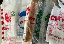 Lot of 25 Reusable Plastic Shopping Bags Grocery Department Store Used Once