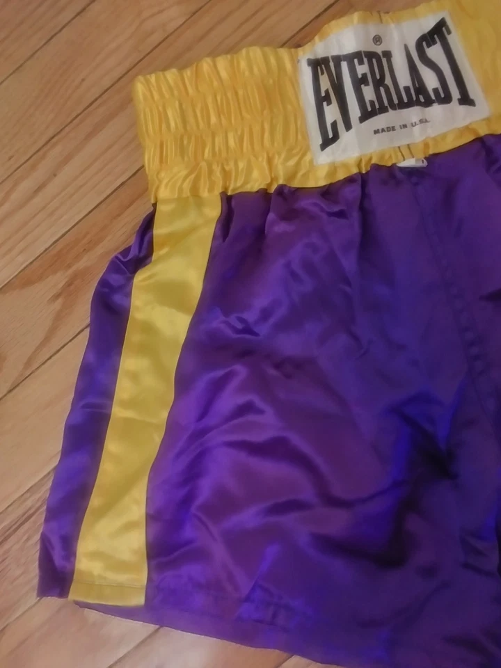 Baúles de Boxeo Everlast Vintage Púrpura Dorado Satinado Estilo Match Niño Talla Pequeña Foto 2 de 4
