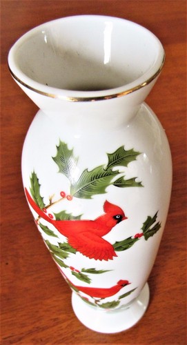 CARDINALS ON PORCELAIN BUD VASE & BELL BIRDS LEFTON 1984 04544 - Picture 8 of 9