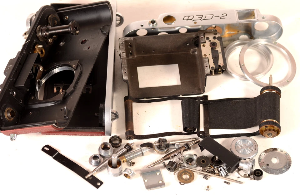 FED 2 Serviced CLA USSR LEICA Film Blue Camera Soviet Industar 61 f2.8/50mm Lens - Image 2 of 4