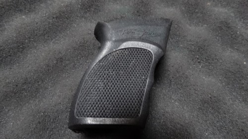 Bersa Firestorm, Mini Firestorm 9mm grip - Picture 2 of 3