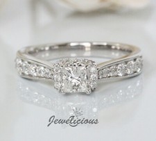 Fabulous 14K White Gold 0.90 ct. Natural Diamonds Princess Cut Engagement Ring