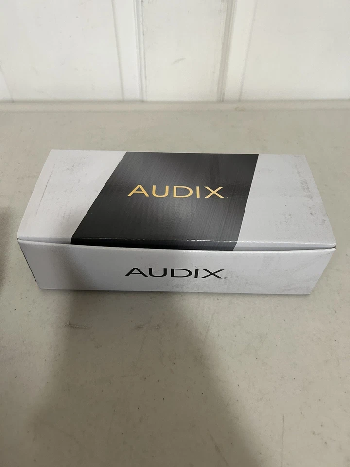 Audix L5 Micro-Sized Lavalier Microphone Audix L5 Audix Microphone - Image 3 of 4