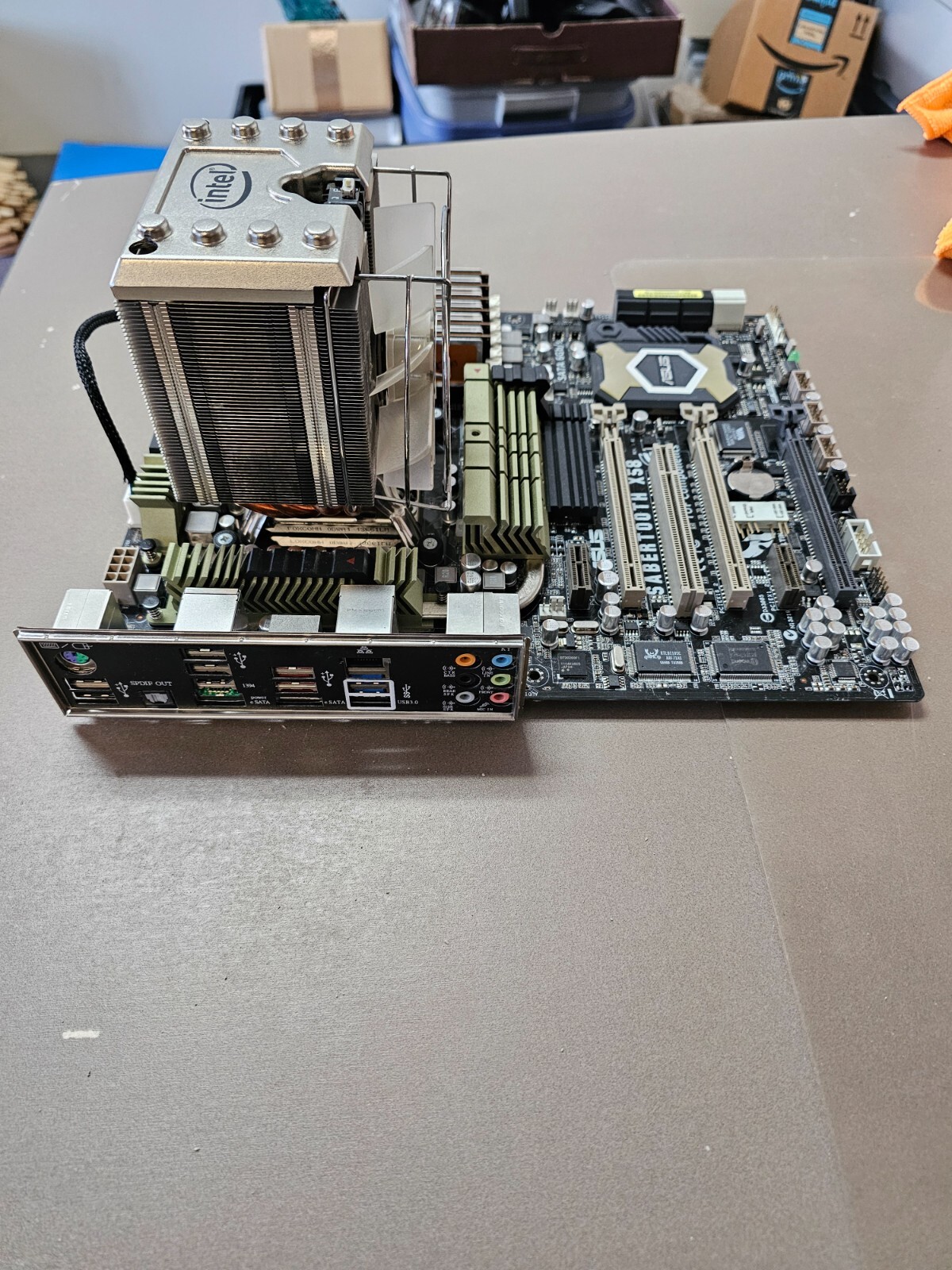 asus sabertooth x58 motherboard with intel i7970, 12GB DDR3, and