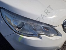 PEUGEOT 2008 MK1 (Ph1) (A94) Headlight Headlamp Right Side 1685353680