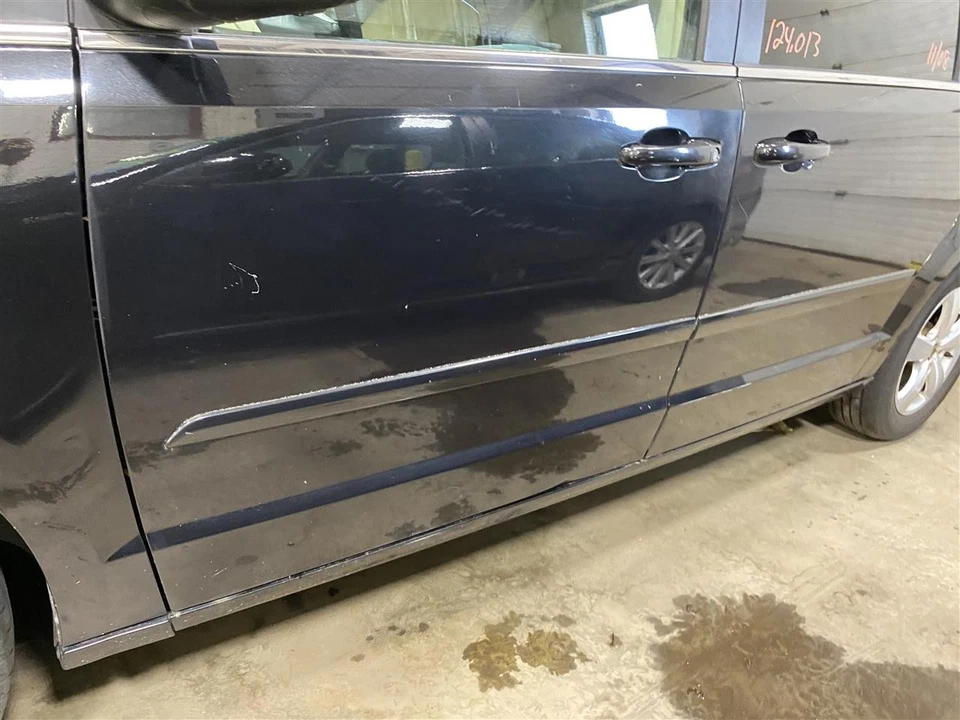 FRONT DOOR Volkswagen Routan 2009 09 2010 10 2011 11 2012 12 Left Gray 1413666 - Изображение 2 из 4