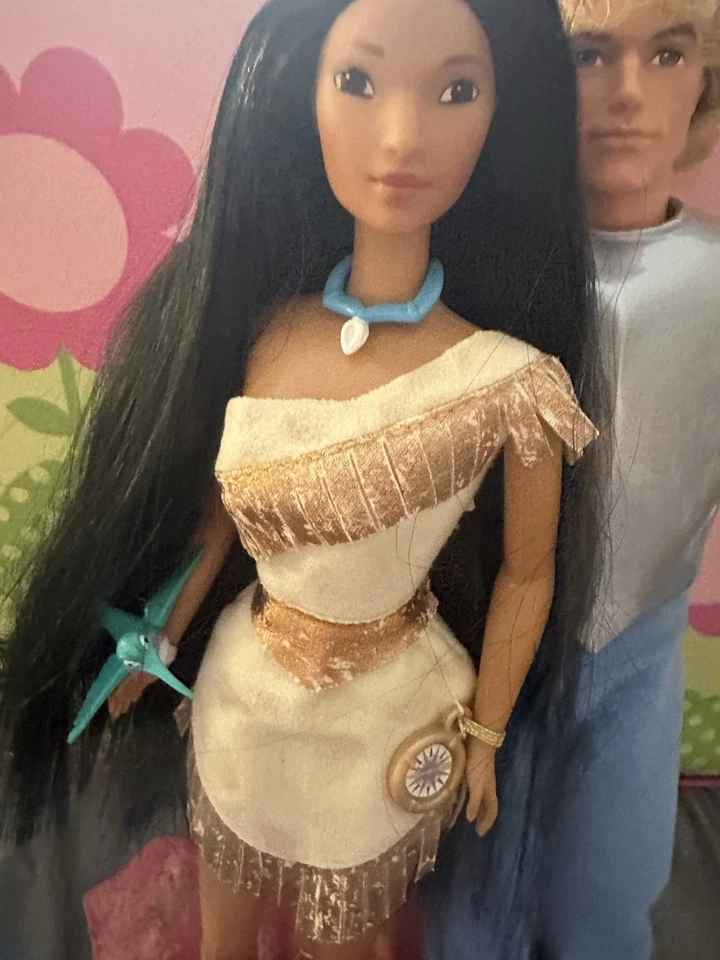 Vintage 1995 Disney Pocahontas And John Smith Dolls, - Image 3 of 4