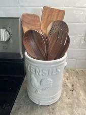 Home Essentials Utensil Holder With Farmhouse Rooster Design