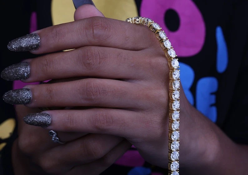 7' Inch Long Tennis Wedding Bracelet 7 CT Round Cut D/VVS1 Solid 10K Yellow Gold - Image 3 of 4