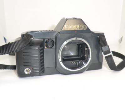Canon T70 35mm Spiegelreflexkamera Body  FK 0111