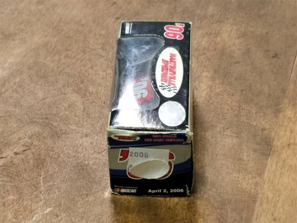 2006 Team Caliber Martinsville Speedway 1:64 Monte Carlo Car Spring April (N3) - Image 4 of 4