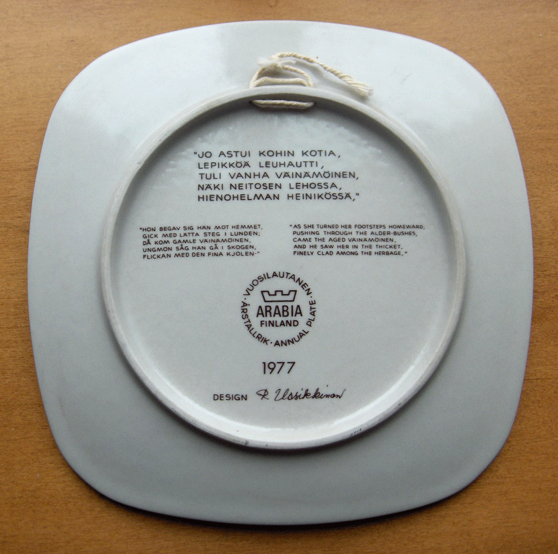 Arabia of Finland 1977 Annual Year plate~designed by Raija