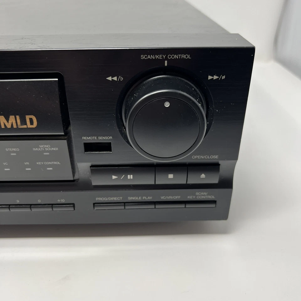 Vintage Denonet Multi Laser Disc Player LA-2150K, No Remote. Sold As Is - Image 4 of 4
