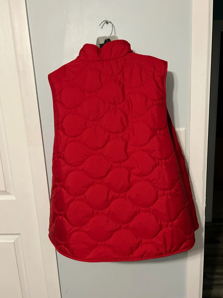 NWT Croft & Barrow Red Quilted Sleeveless Zipper & Button Front Vest Plus 2X - Image 3 of 4