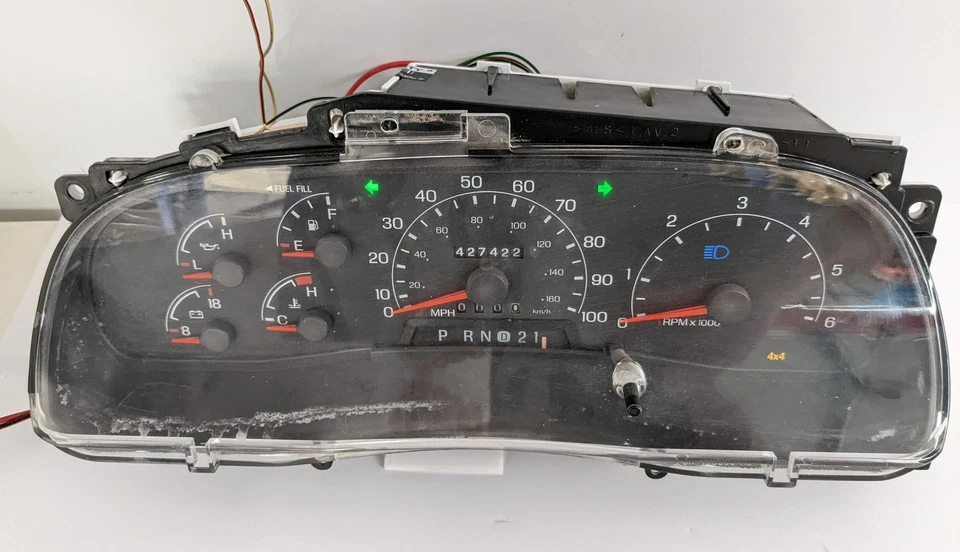 Cuadro de instrumentos velocímetro medidores Ford F-250 F-350 SD 1999-2001 427 k millas Foto 2 de 4