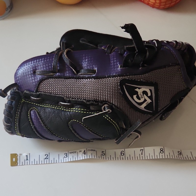 ST Purple Black Gray 9 Inch Leather Synthetic Right Baseball Softball Glove