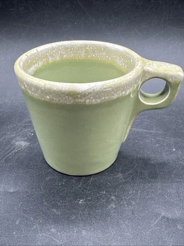 Hull Pottery USA Avocado Green Drip Glaze O Handle Mug Vintage