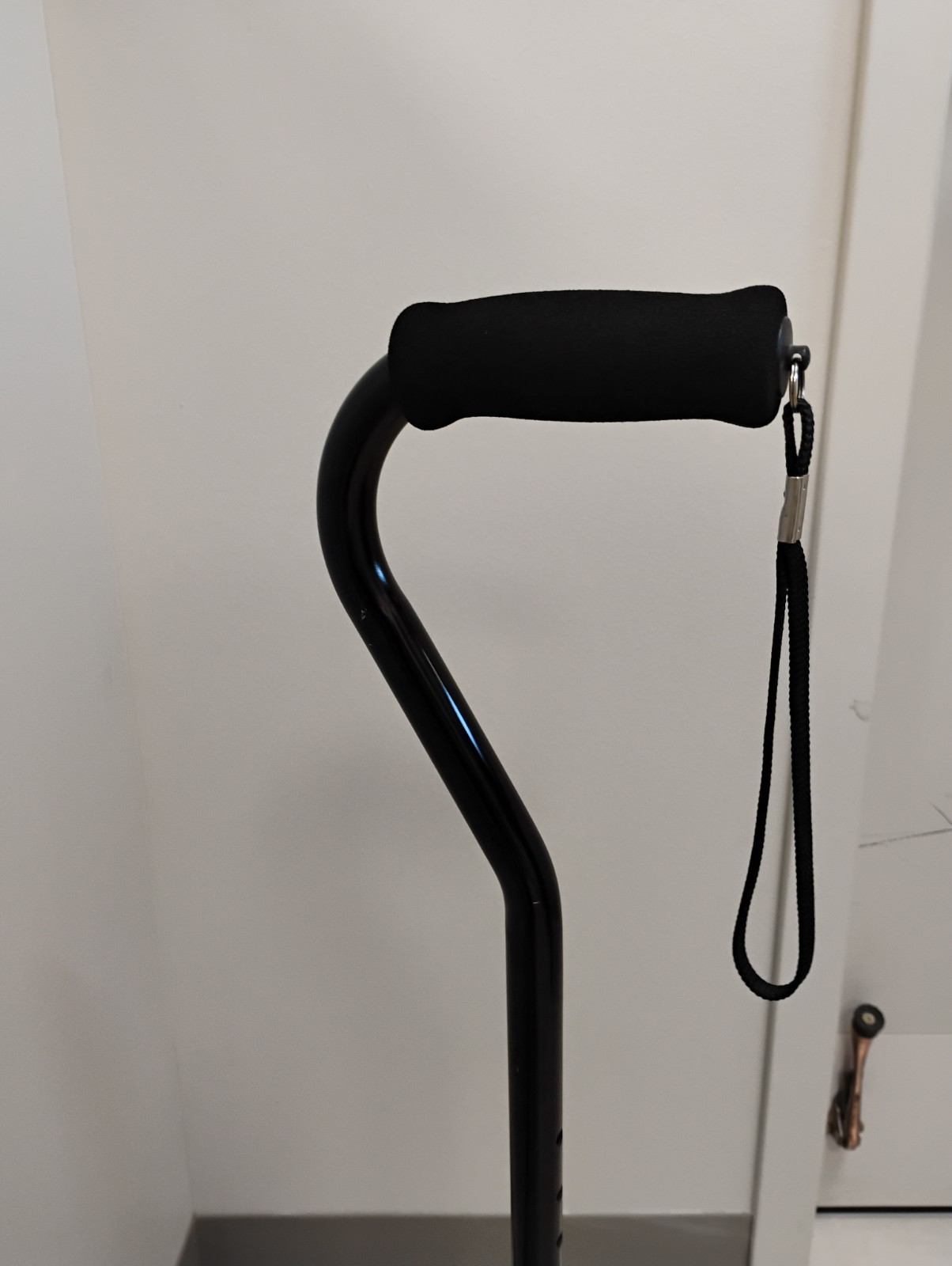 Walking Cane Self Standing Quad Offset Black Adjustable Height New Hand Grip