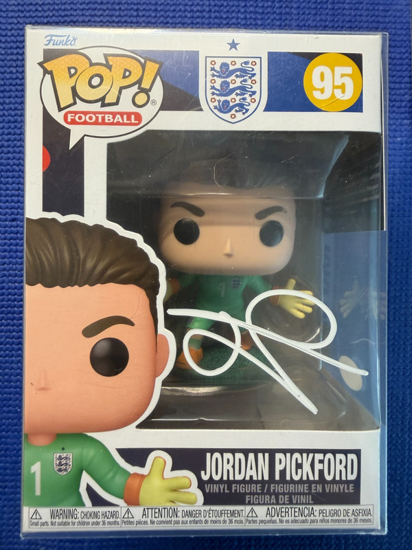 Jordan Pickford Signed/Autographe England Football Funko Pop#95 With COA
