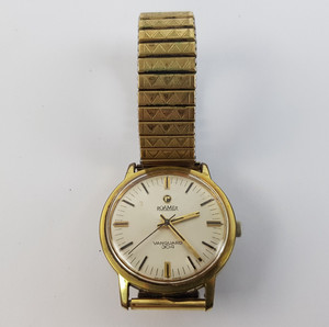 Authentic Roamer Vanguard 304 Watch Kinetic Mechanical Rolled Gold Plated 801-5210