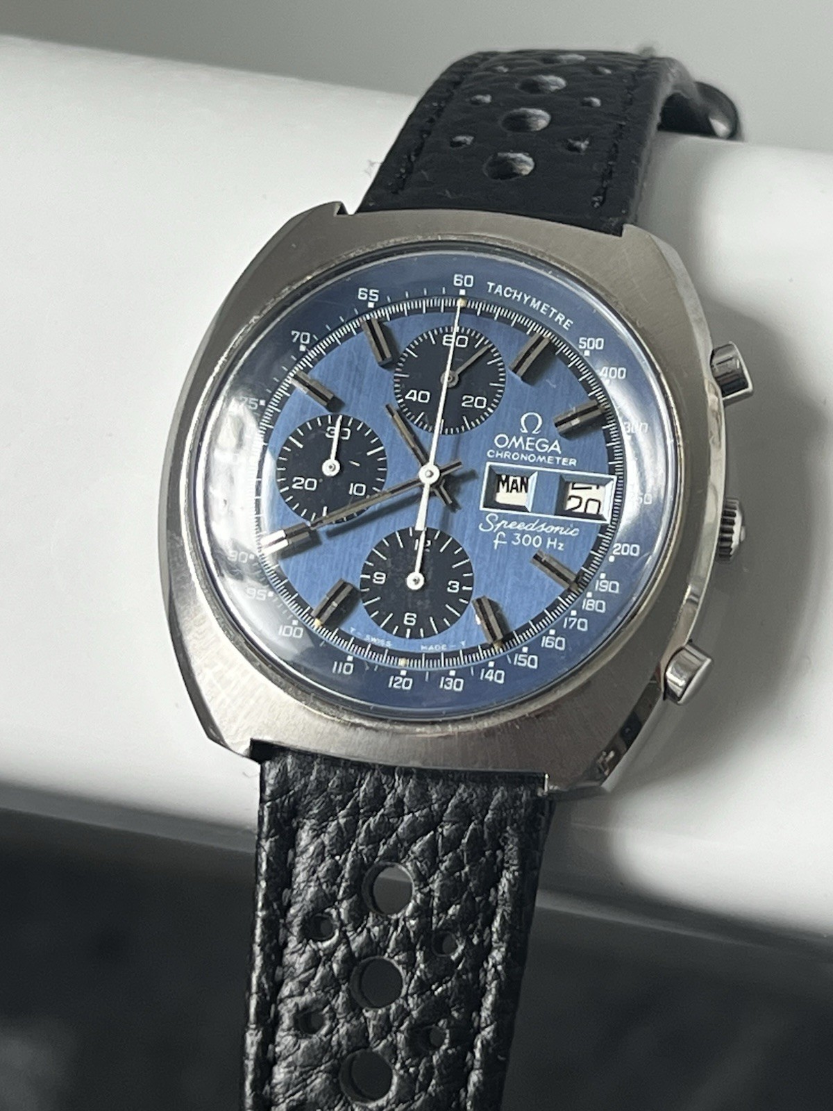 Omega f300 Speedsonic Chronograph