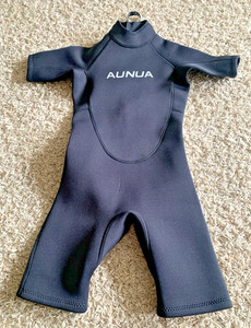 Youth Aunua Wetsuit Short Sleeve Shorts 3 mm 1-Piece Size 10 Black Neoprene Zip