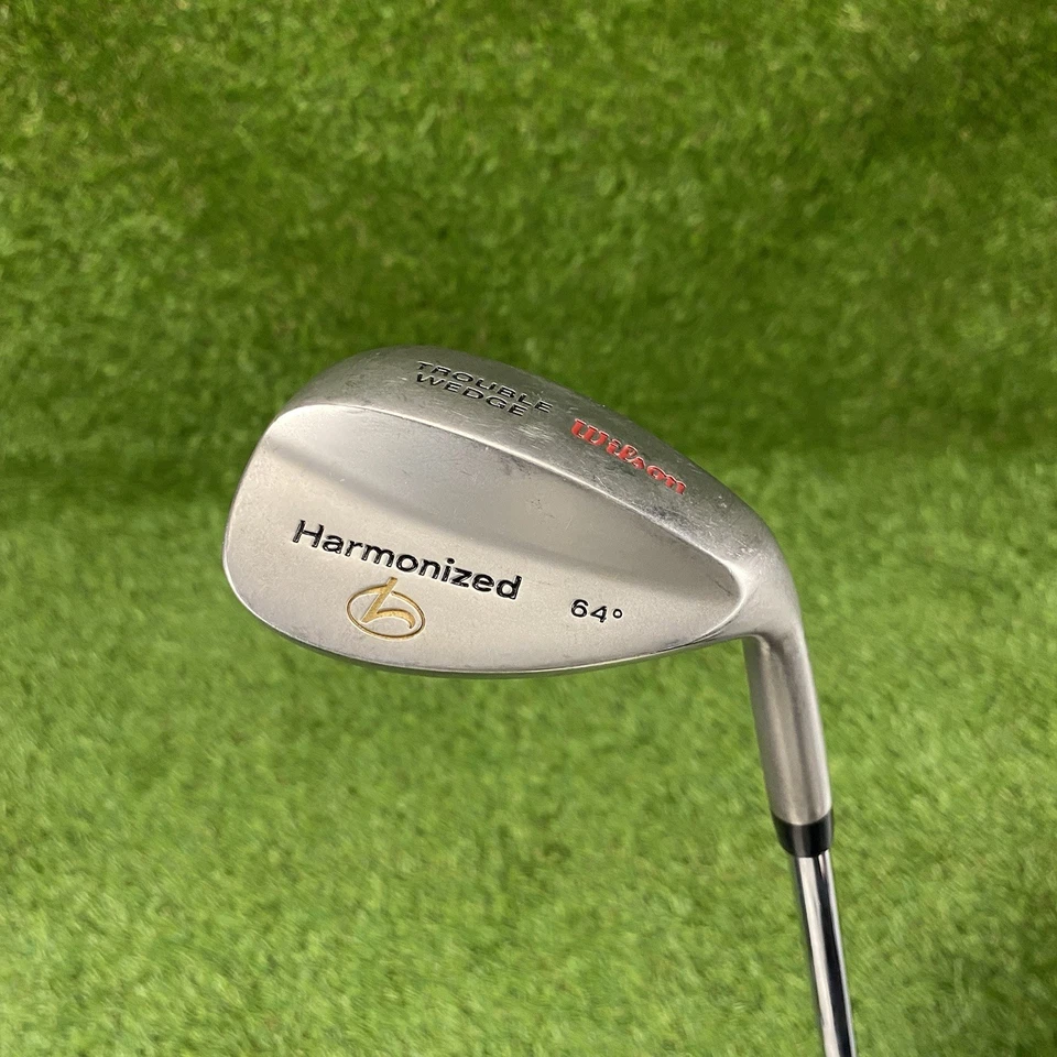 Wilson Harmonized 64° Trouble Wedge High Lob Wedge ⛳️ Eje de acero 35" diestro Foto 3 de 4